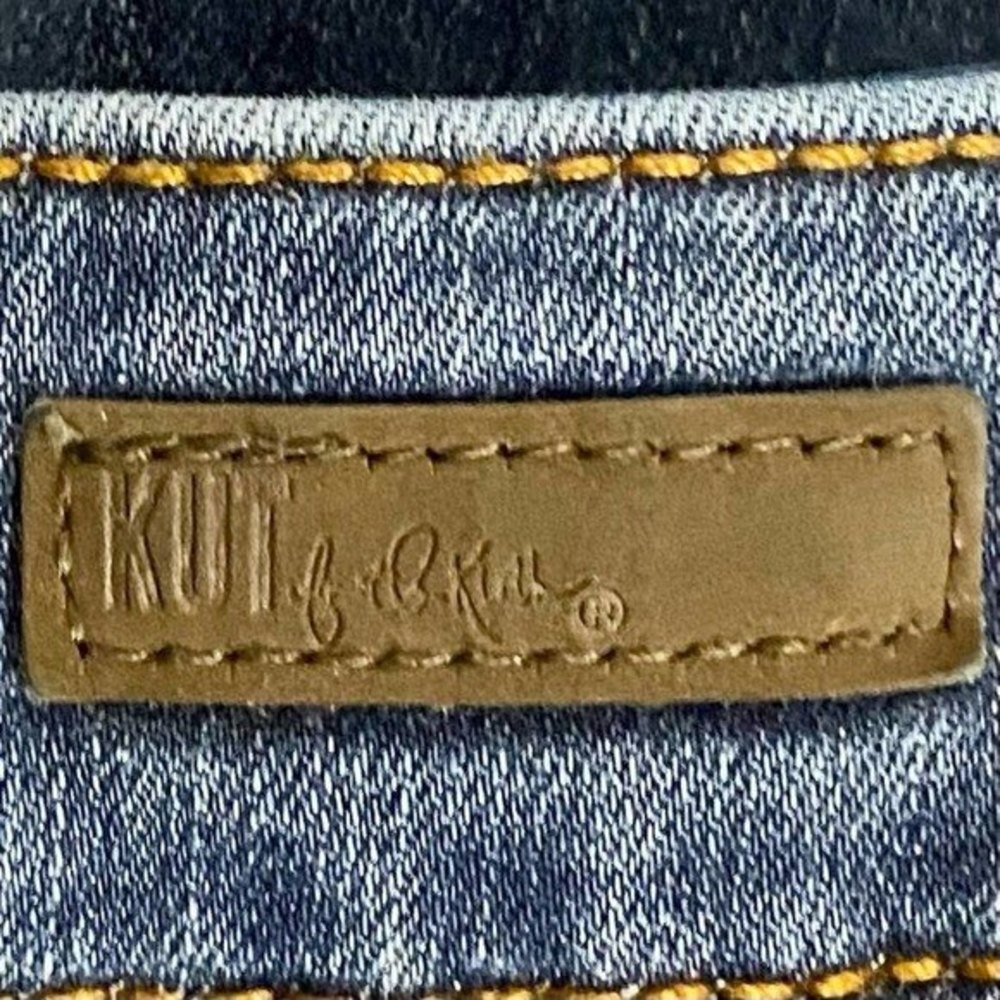 Kut from the Kloth Natalie Kurvy Bootcut Jeans - Picture 8 of 13